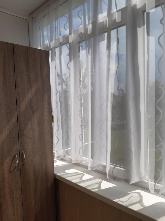 Однокімнатна Apartment Shepetovka Exterior photo