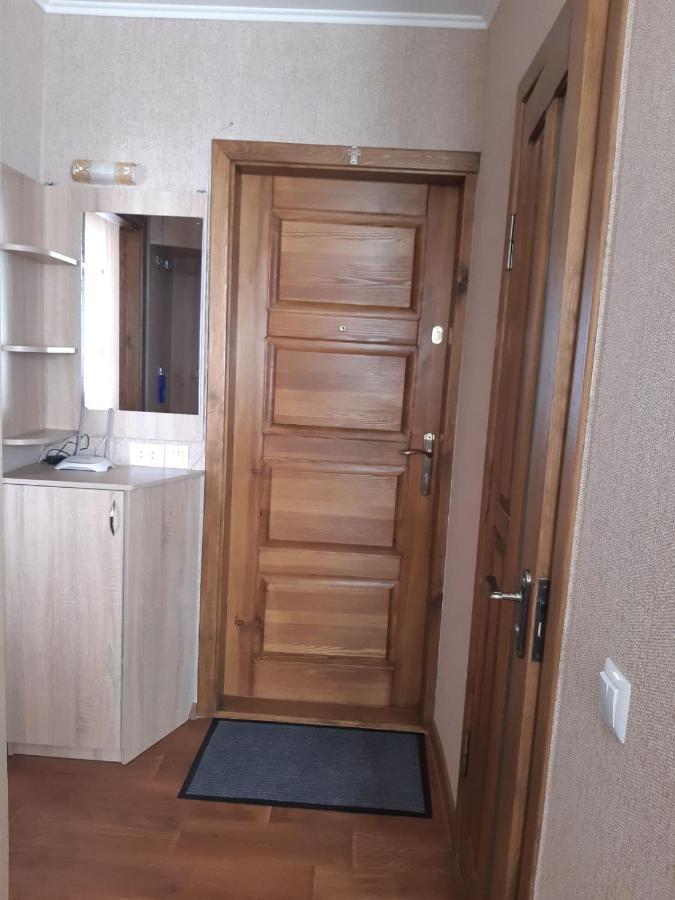 Однокімнатна Apartment Shepetovka Exterior photo